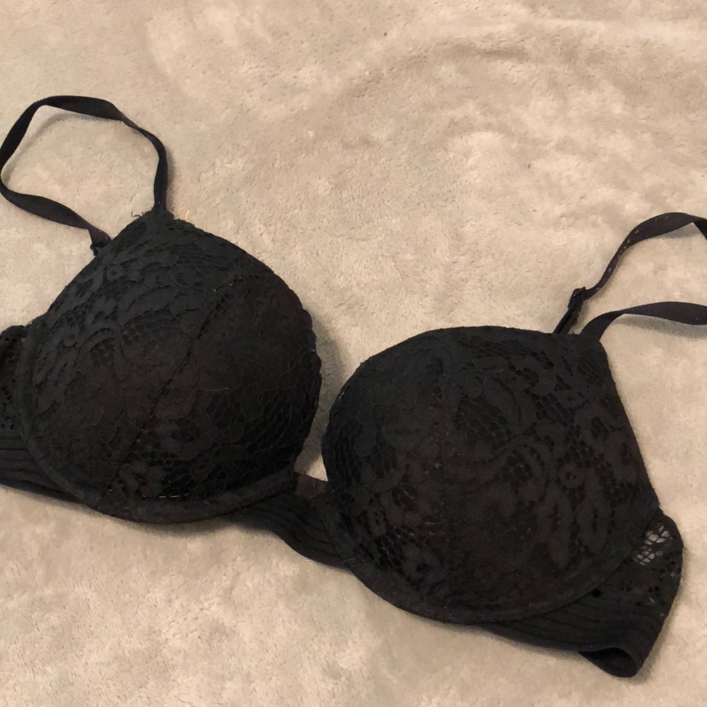 Black Victoria Secret Bra size 34B